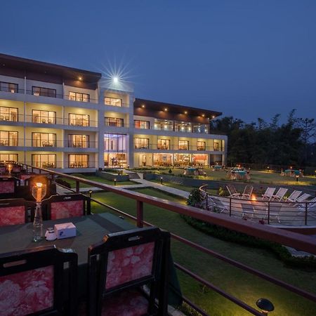 Park Safari Resort Саураха Экстерьер фото