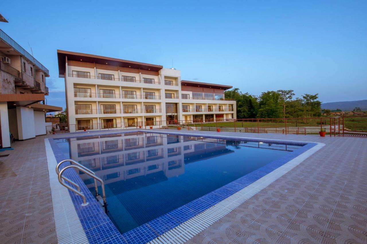 Park Safari Resort Саураха Экстерьер фото