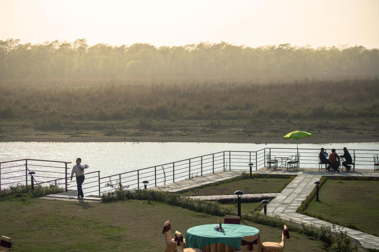 Park Safari Resort Саураха Экстерьер фото